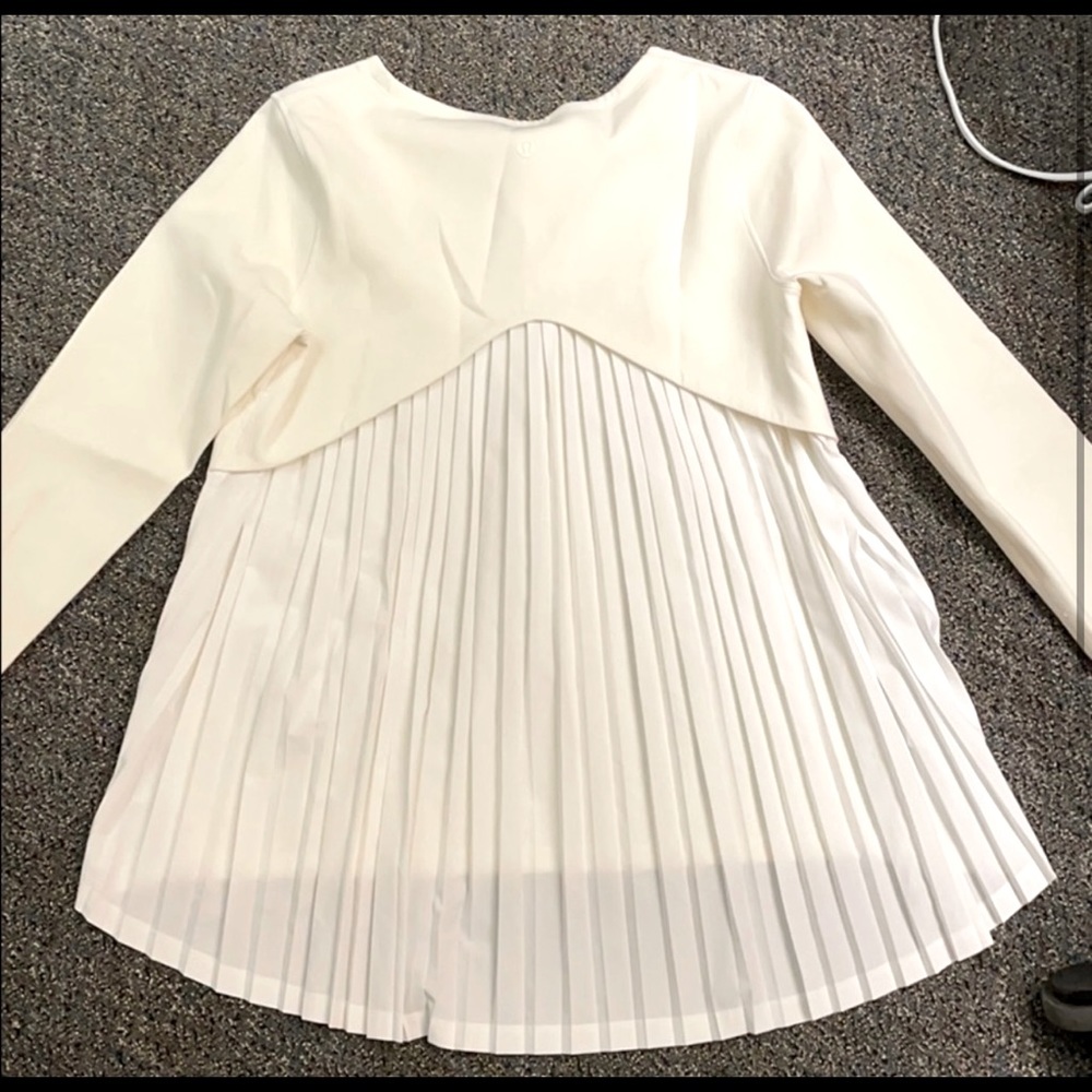 Lululemon top, size 4